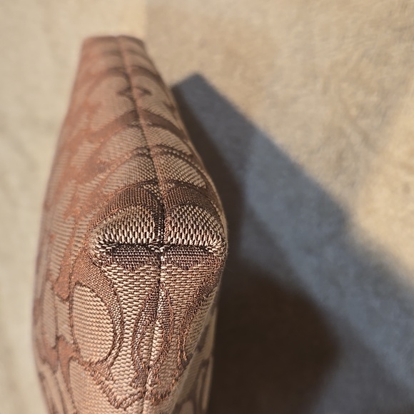 Coach Signature Brown and Black Crossbody Bag EUC - Picture 5 of 11